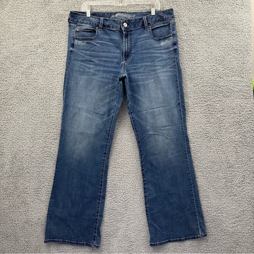 American Eagle Favorite Boyfriend Jeans Medium Dark Wash Women's 18 x 32